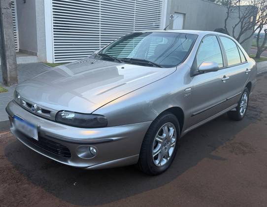 FIAT MAREA 2.4 MPI ELX 20V GASOLINA 4P MANUAL FIAT MAREA 2.4 MPI ELX 20V GASOLINA 4P MANUAL